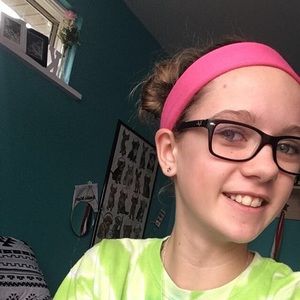 Meet your Posher, Kara